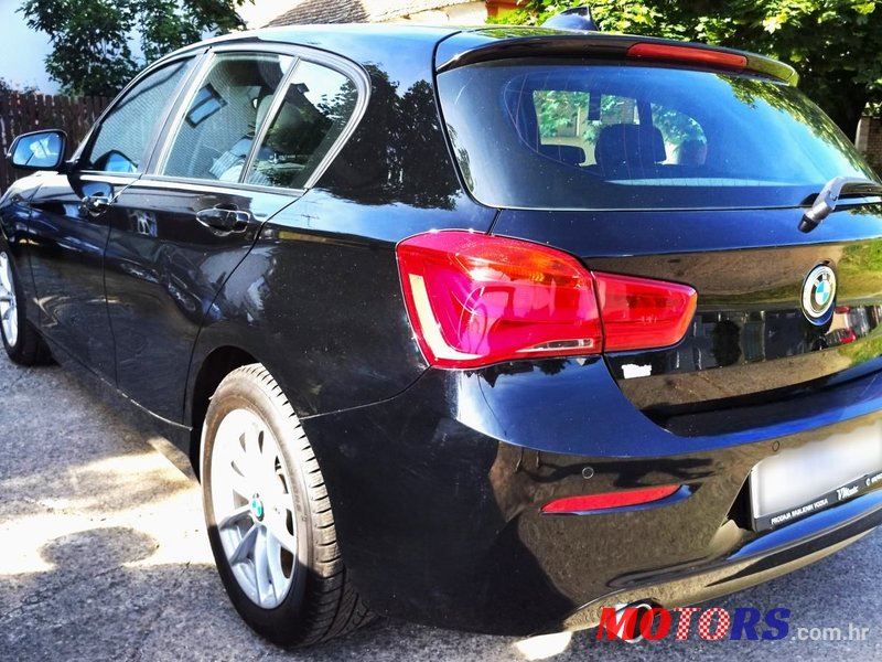 2015' BMW Serija 1 116D photo #3