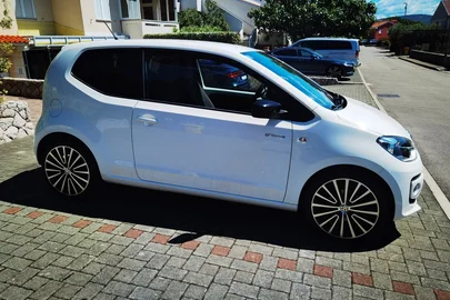 2014' Volkswagen Up! 1,0 Up!