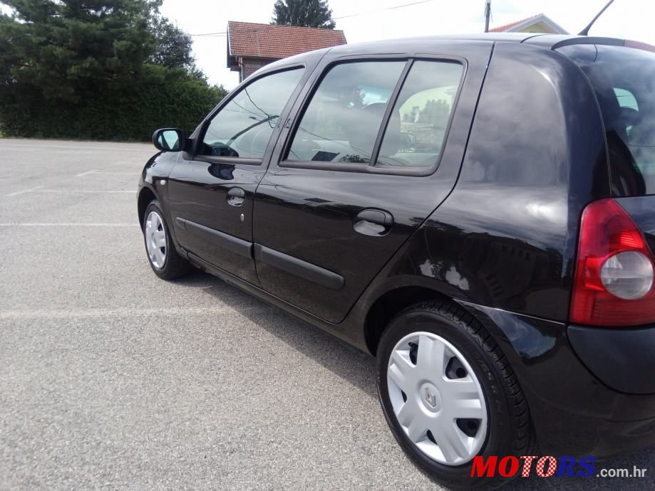 2003' Renault Clio 1,2 16V photo #6