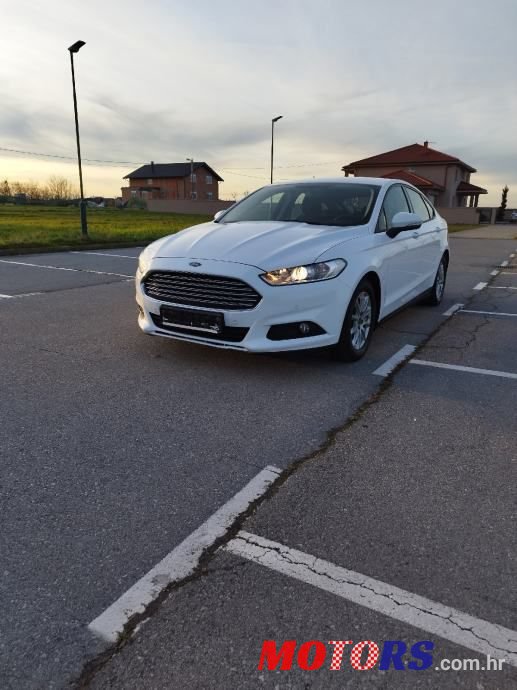 2017' Ford Mondeo 2.0 Tdci photo #2