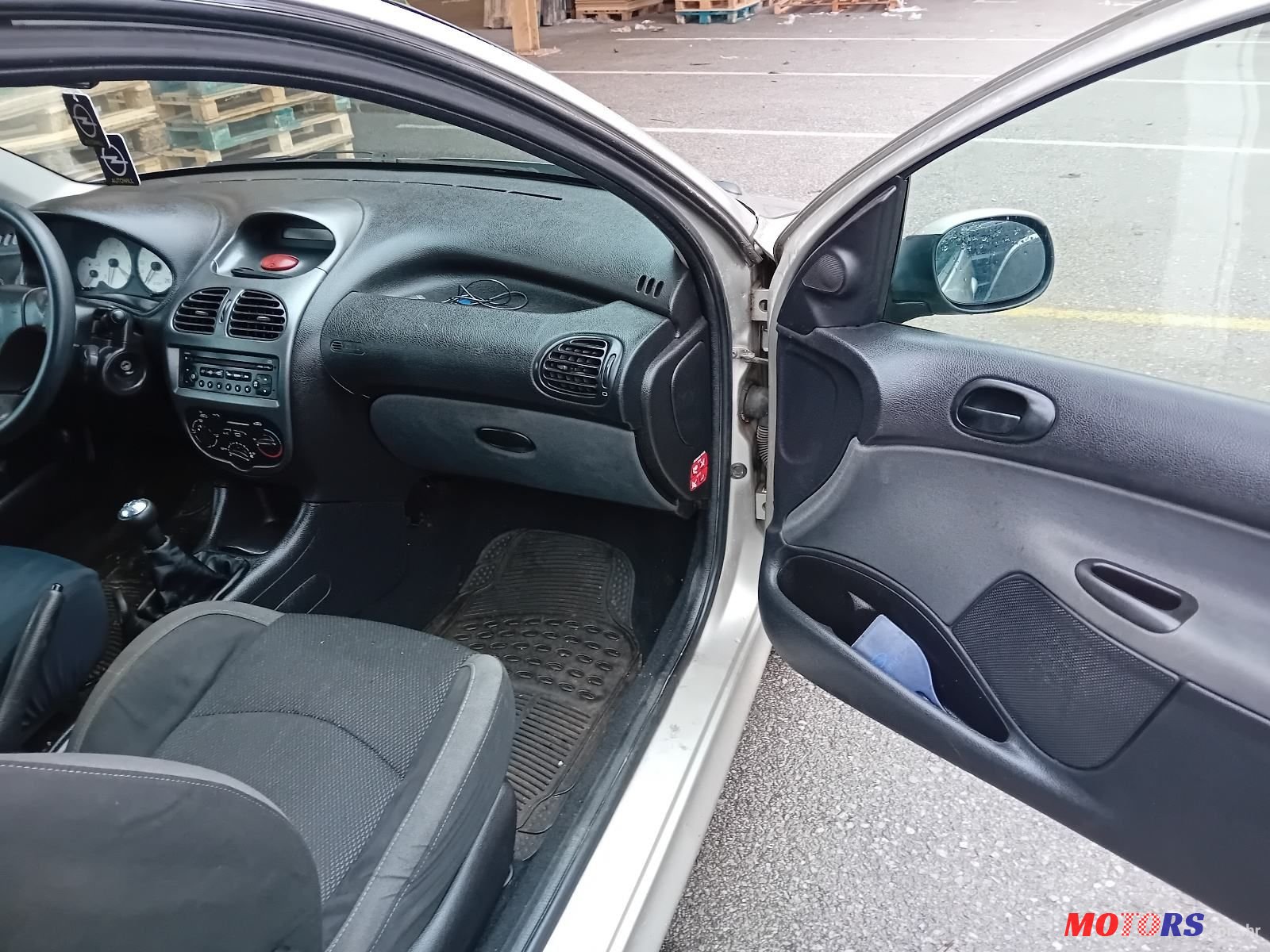 2006' Peugeot 206 206 1,4 16V photo #5
