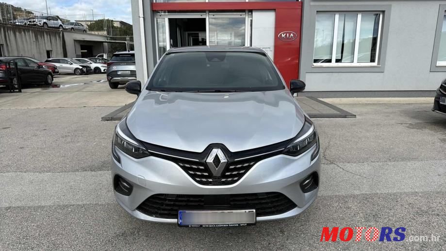 2023' Renault Clio Tce photo #2