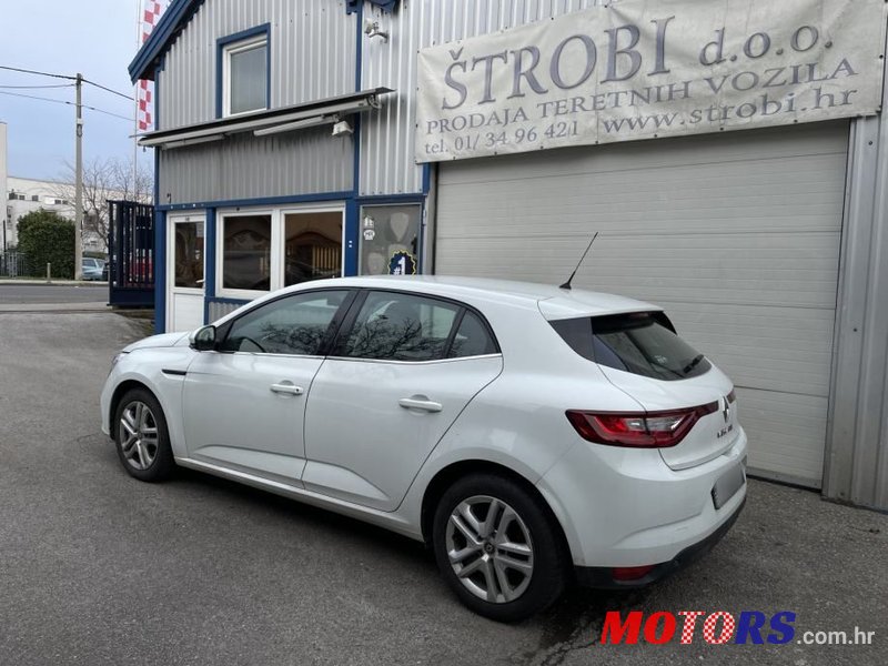 2019' Renault Megane Blue Dci 95 photo #4