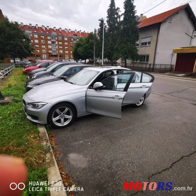 2012' BMW Serija 3 318D photo #5