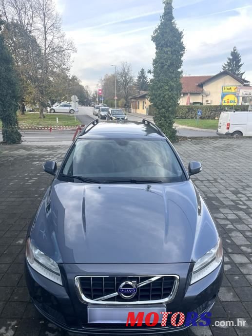 2010' Volvo V70 1,6 D photo #2