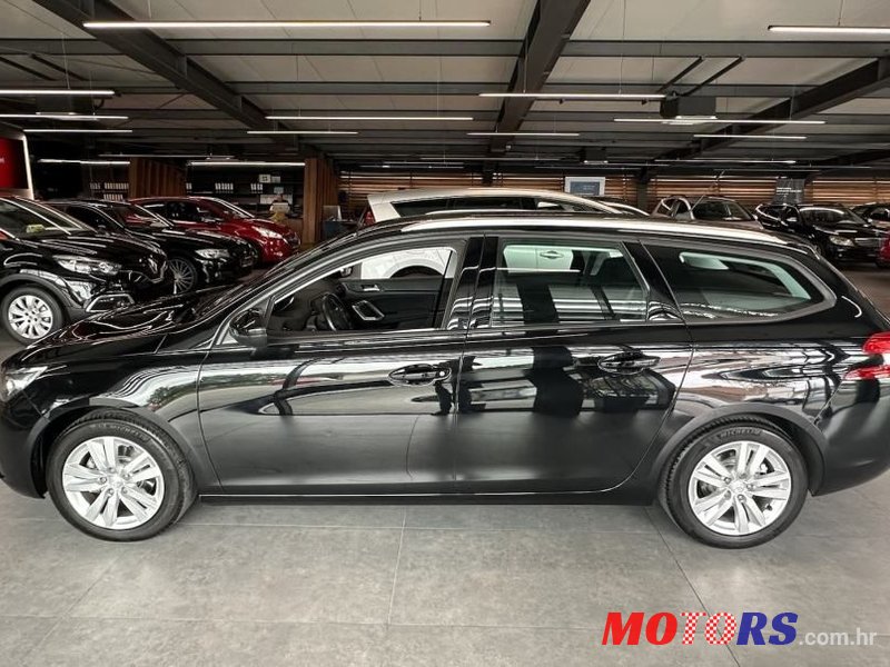 2018' Peugeot 308 Sw photo #3