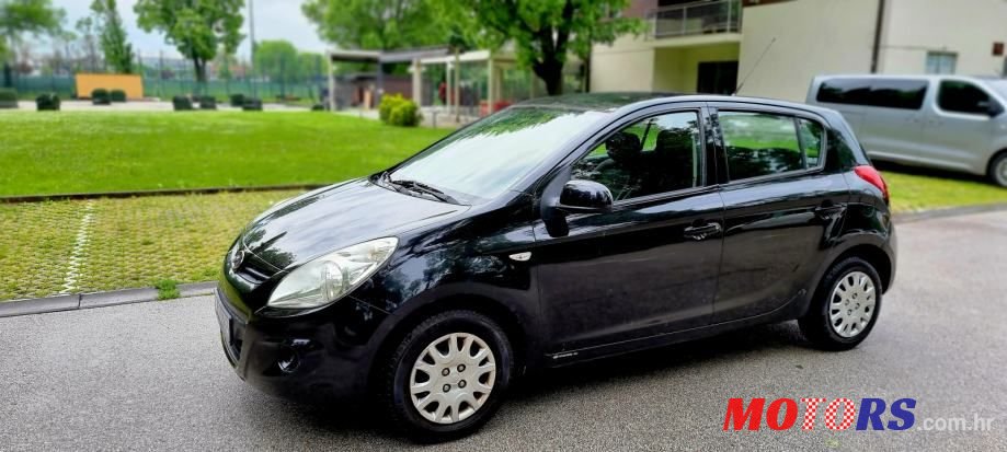 2009' Hyundai i20 1,2 photo #6