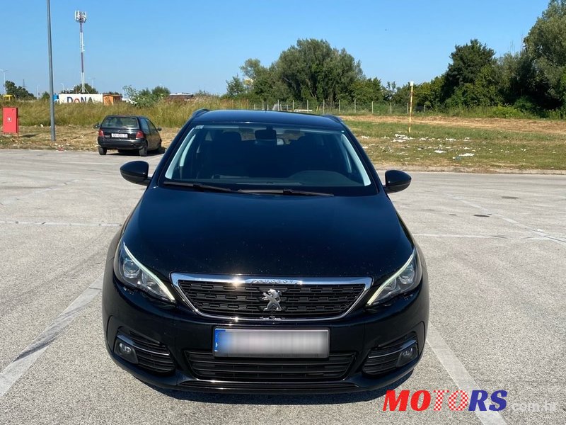 2019' Peugeot 308 Sw photo #1