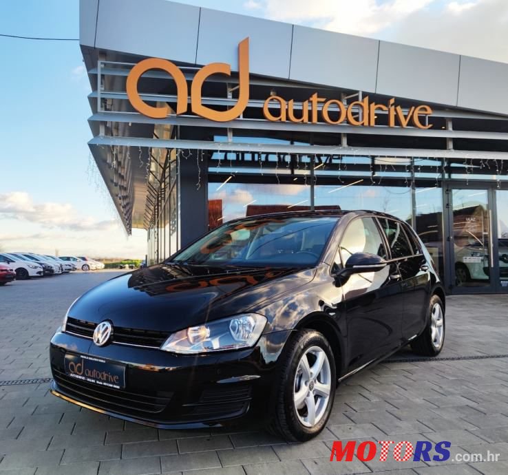 2013' Volkswagen Golf 7 1,6 Tdi Bmt photo #1