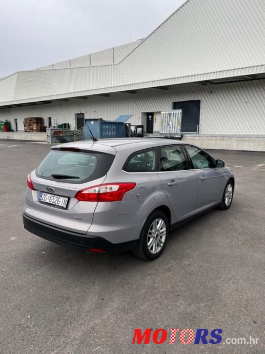 2013' Ford Focus Karavan photo #5