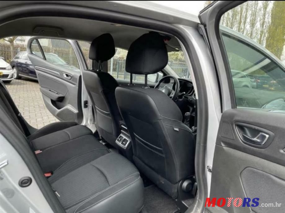 2018' Renault Megane photo #4