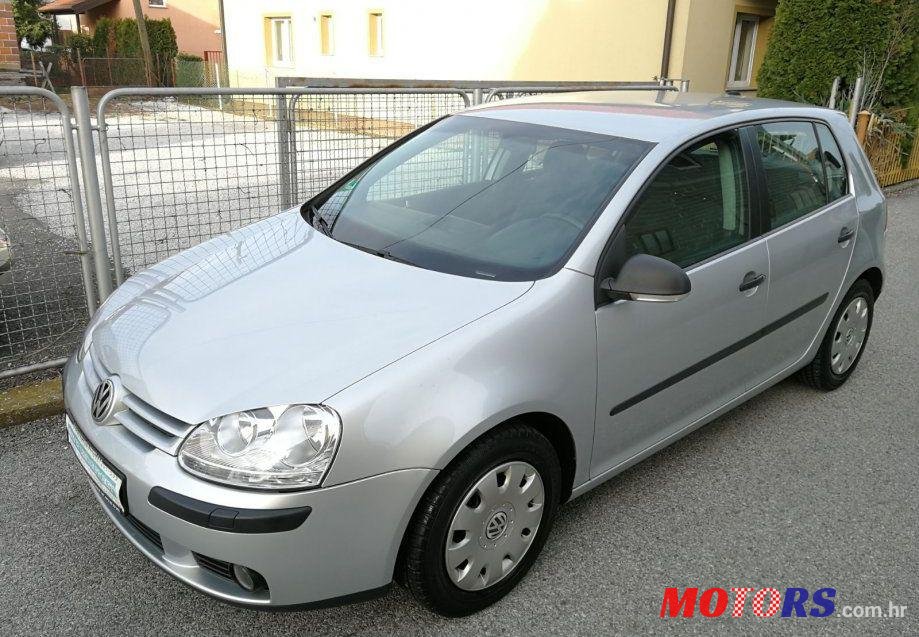 2006' Volkswagen Golf V photo #3