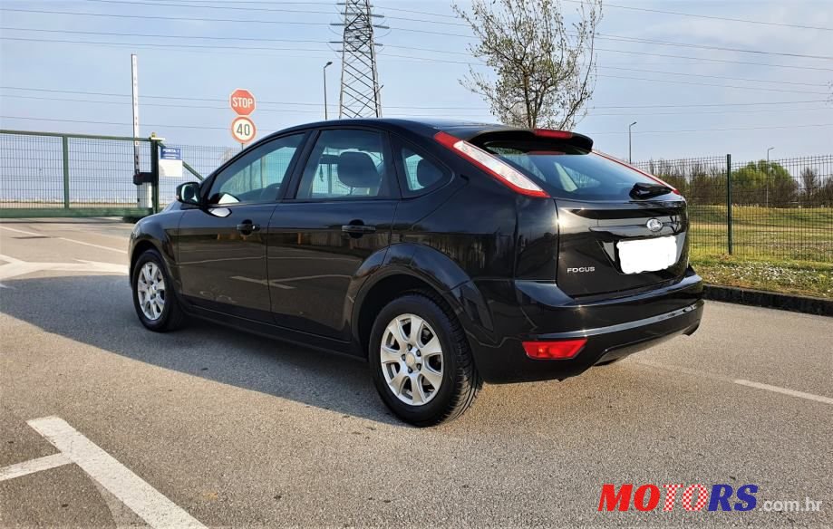 2008' Ford Focus photo #4