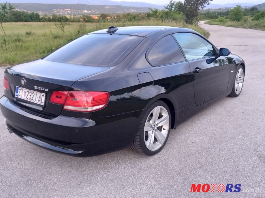 2008' BMW Serija 3 Coupe 320D photo #3