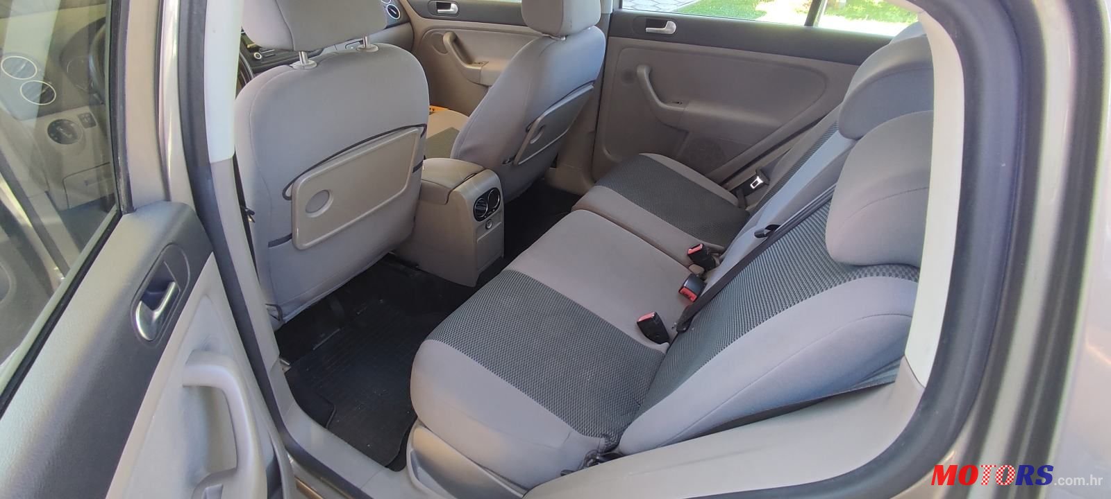 2009' Volkswagen Golf Plus 2,0 Tdi photo #3
