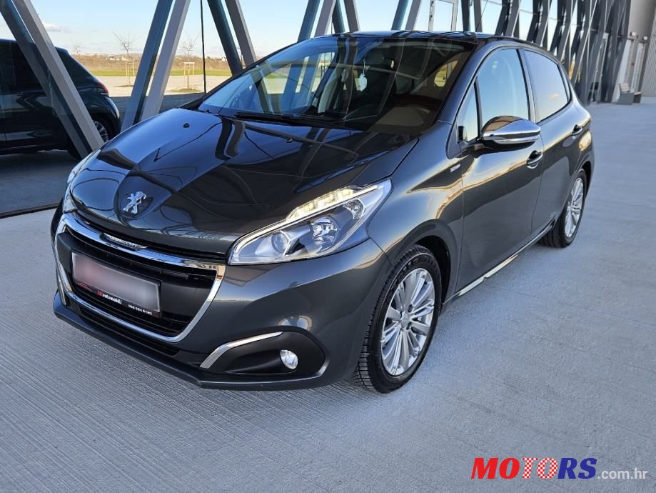 2019' Peugeot 208 1,5 photo #1