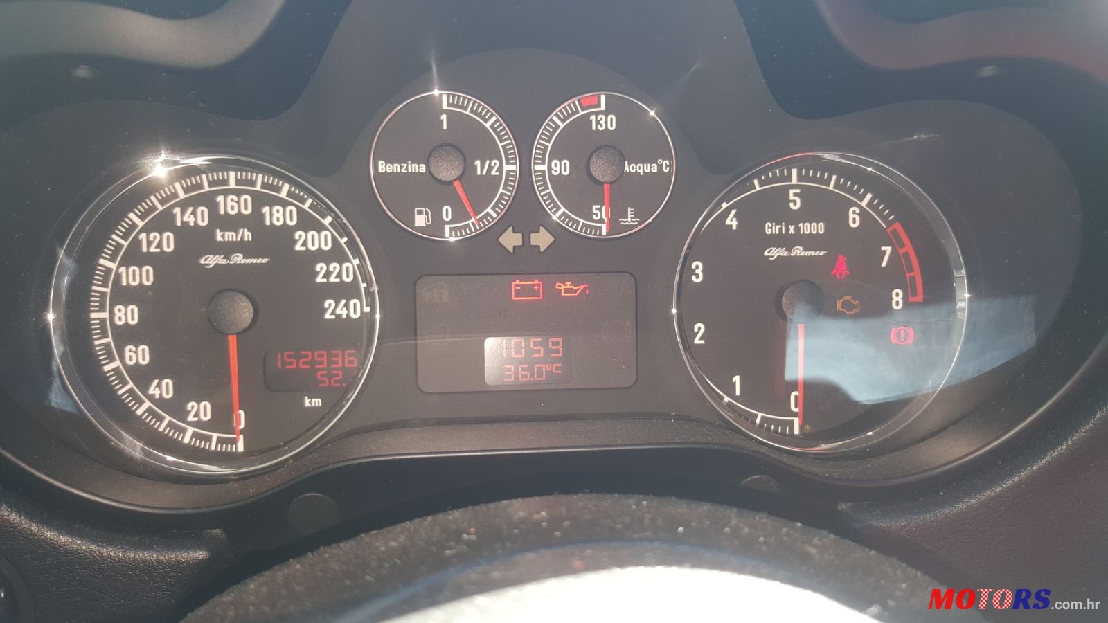 2007' Alfa Romeo 147 3 Door photo #1