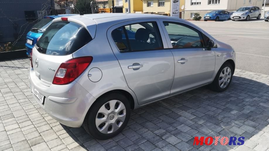 2008' Opel Corsa 1,3 Cdti photo #6