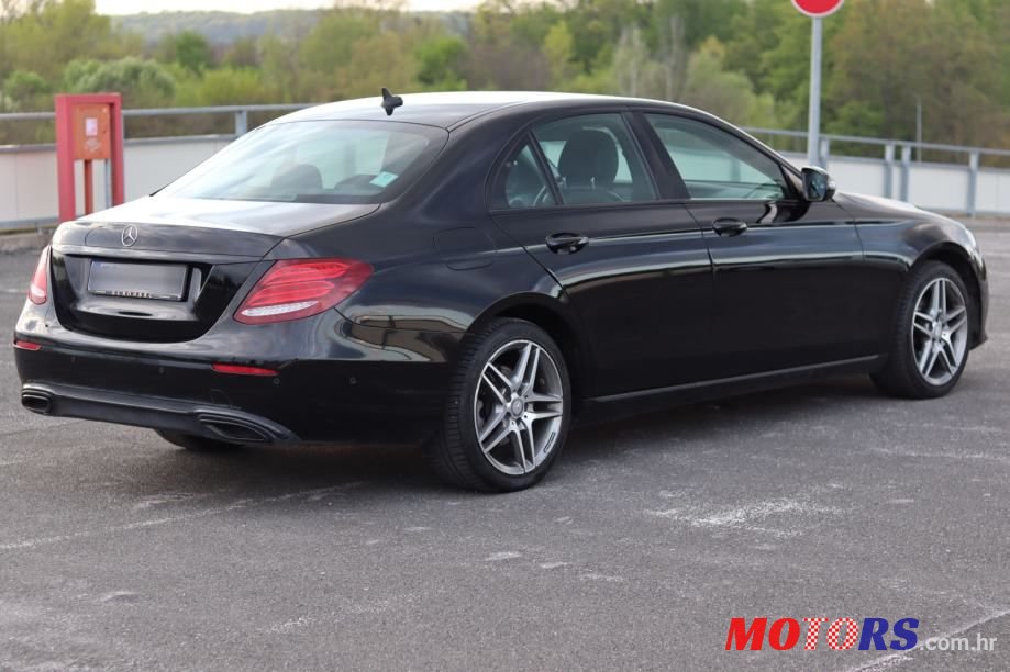 2018' Mercedes-Benz E-Klasa 220 D photo #5