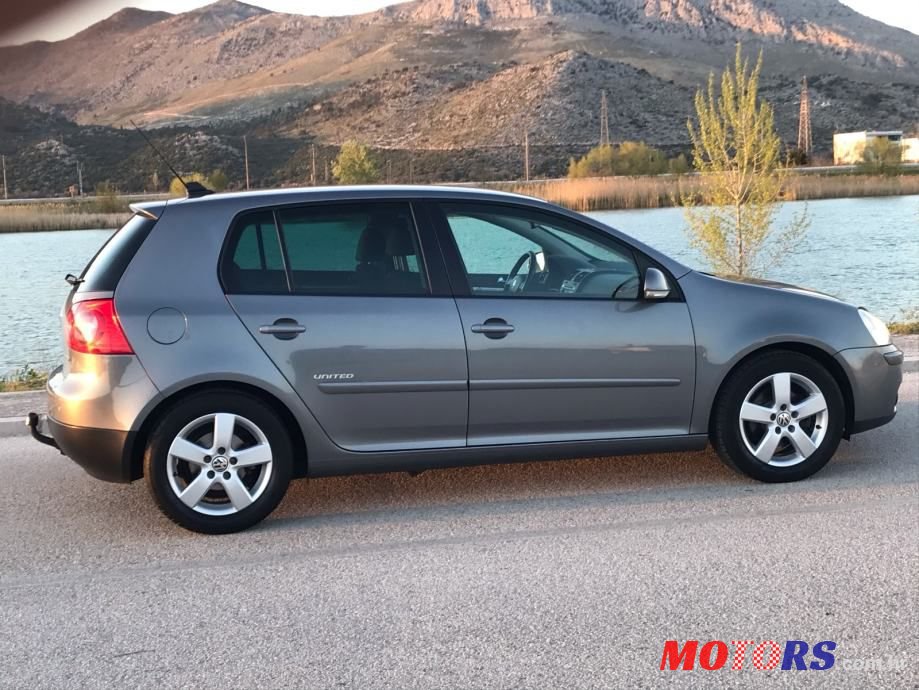 2008' Volkswagen Golf 5 1,9 Tdi photo #5