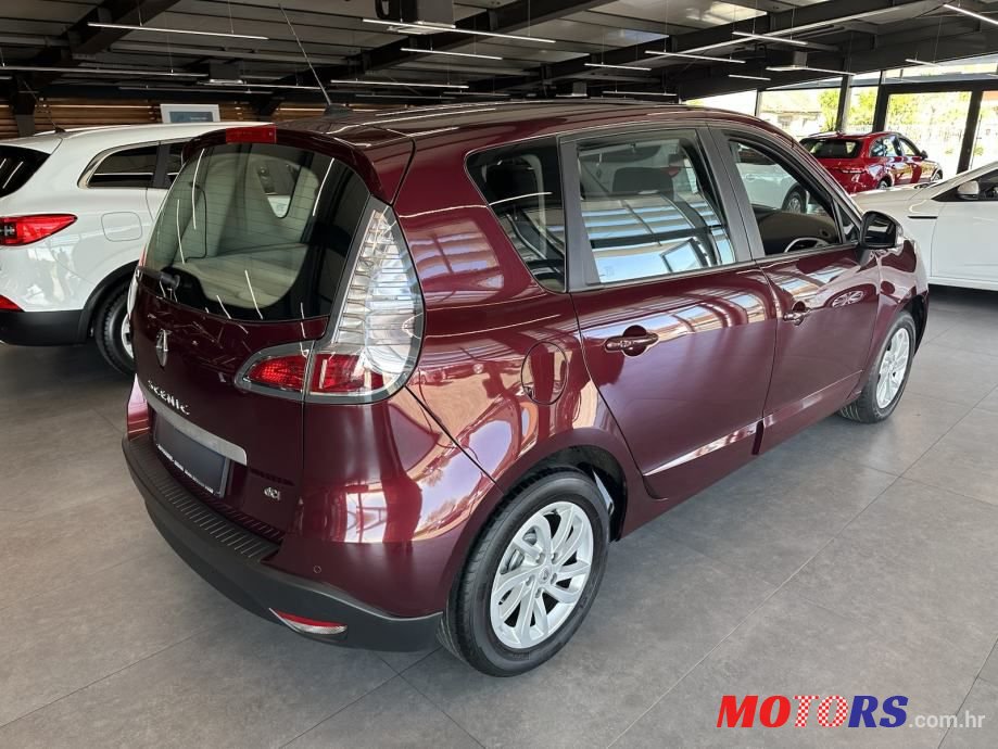 2014' Renault Scenic Dci photo #6