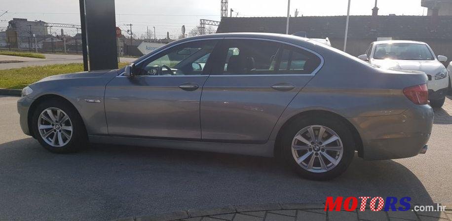 2010' BMW Serija 5 520D photo #1