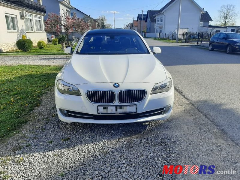 2011' BMW Serija 5 520D photo #2