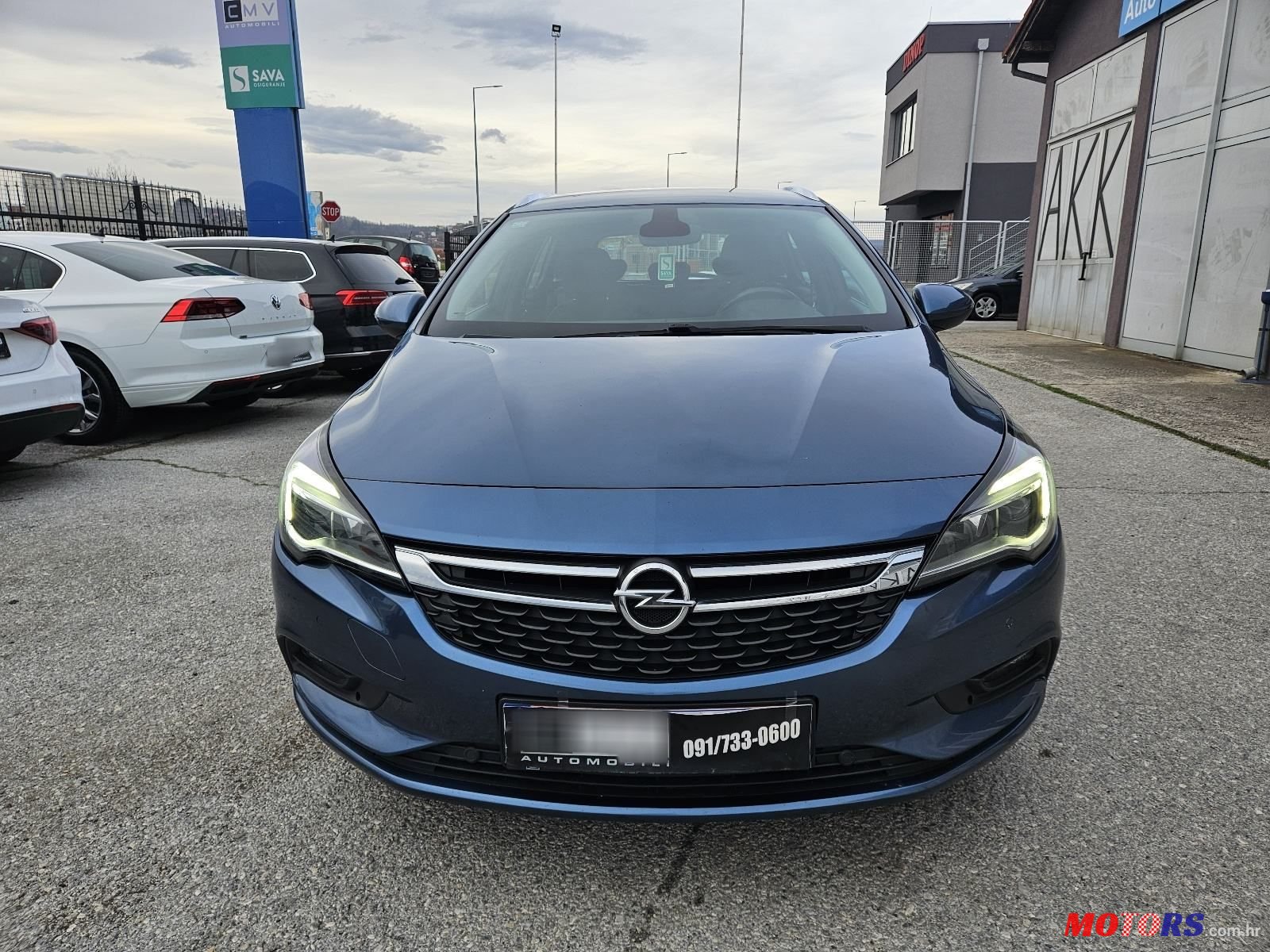 2017' Opel Astra Karavan photo #1