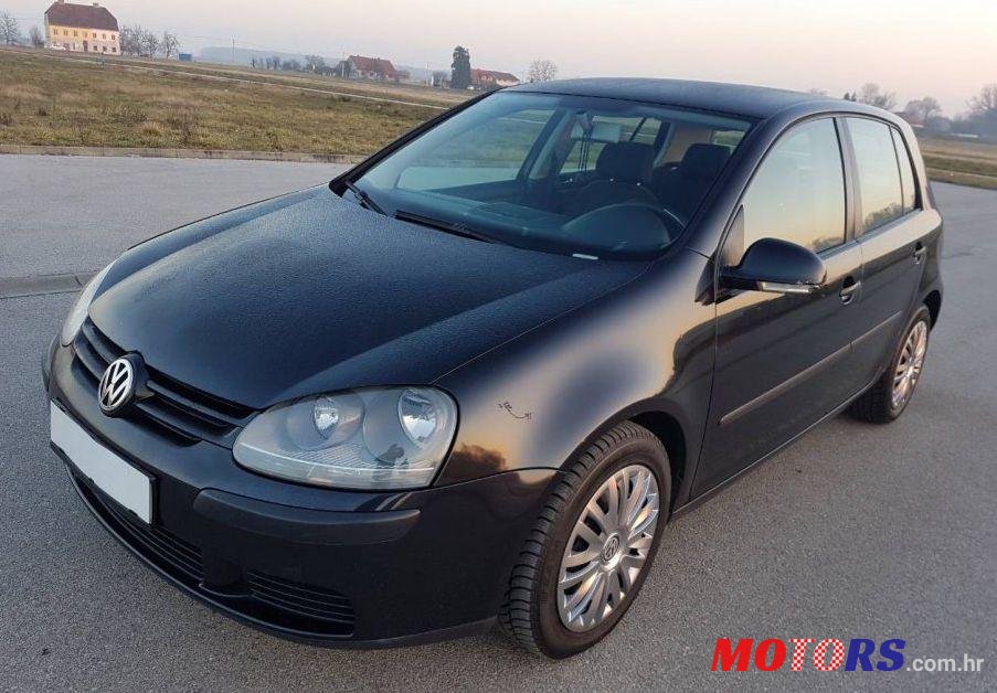 2005' Volkswagen Golf V 1,9 Tdi photo #1