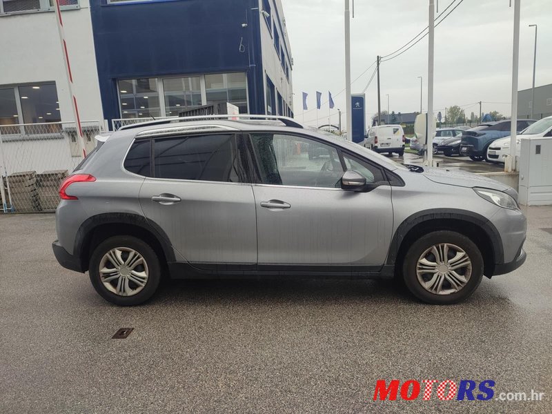 2016' Peugeot 2008 1,6 Bluehdi photo #4