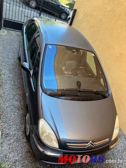 2008' Citroen Xsara Picasso 1,6 Hdi photo #2
