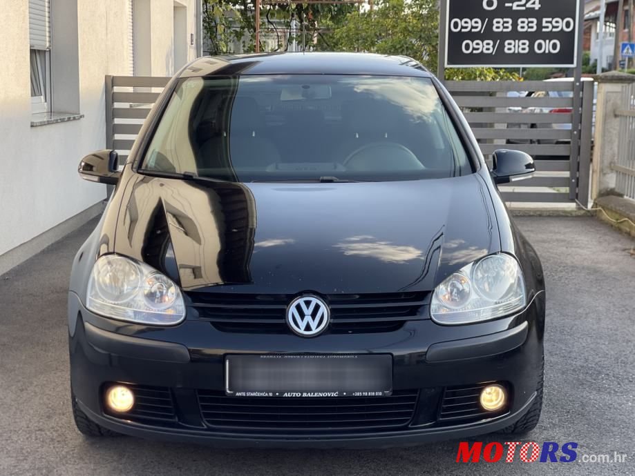 2007' Volkswagen Golf 5 photo #2