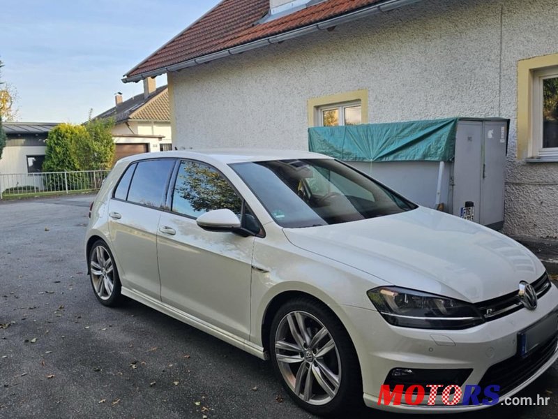 2013' Volkswagen Golf VII Golf R photo #5