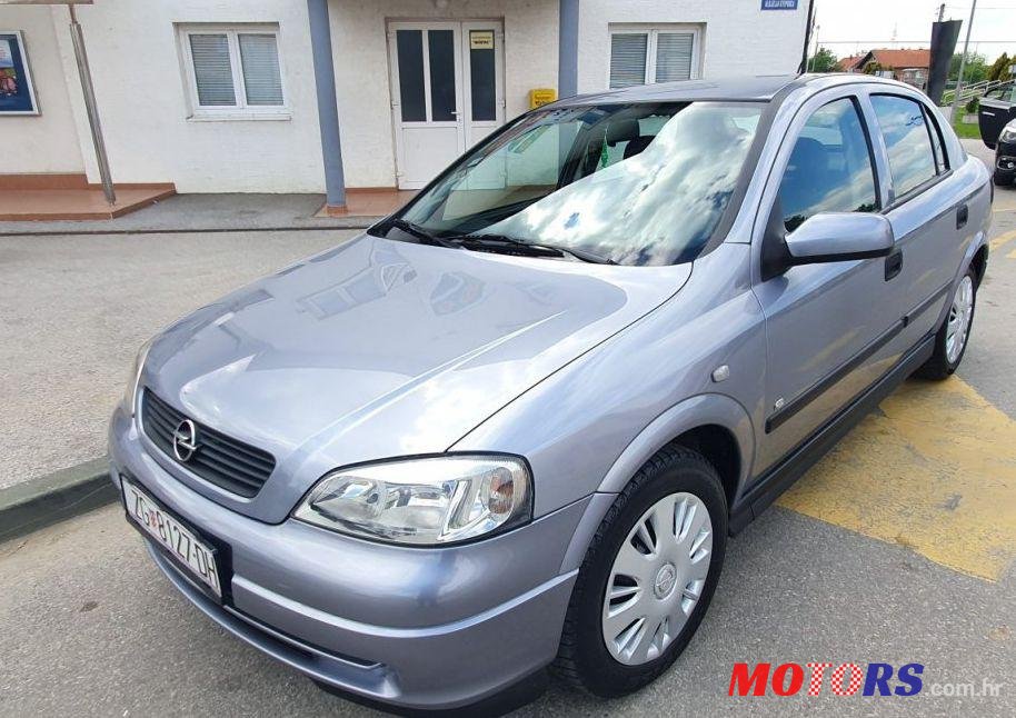 2008' Opel Astra 1,4 photo #1