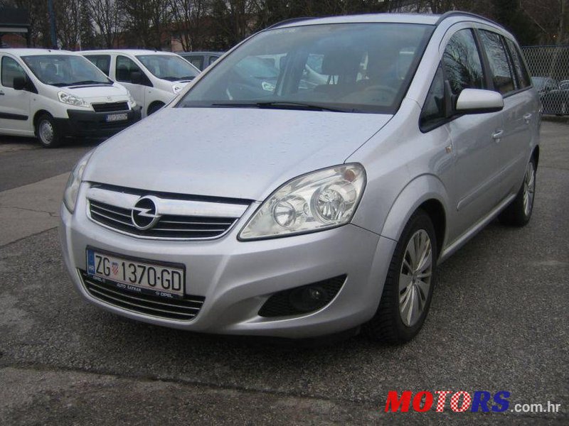 2008' Opel Zafira 1,9 Cdti photo #1