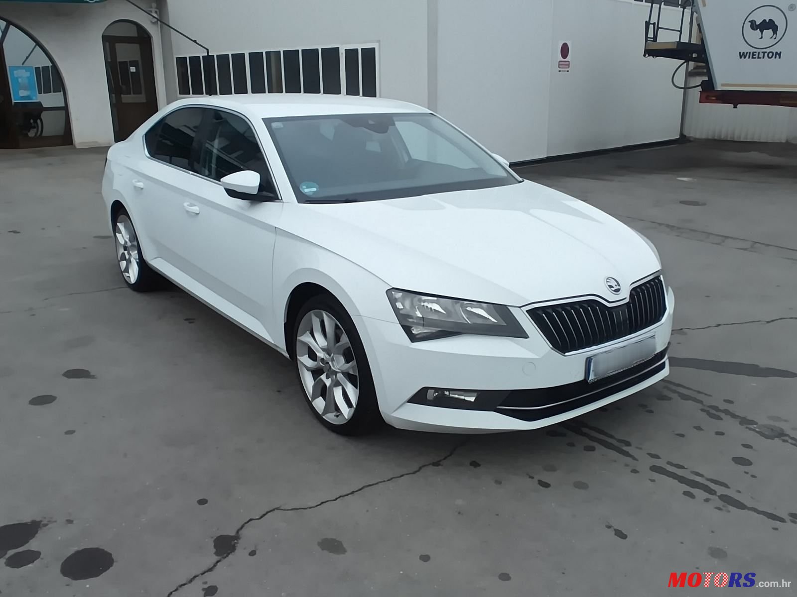 2016' Skoda Superb 1,6 Tdi photo #2