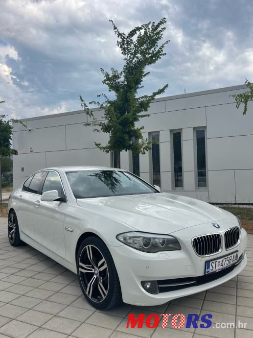2011' BMW Serija 5 520D photo #2