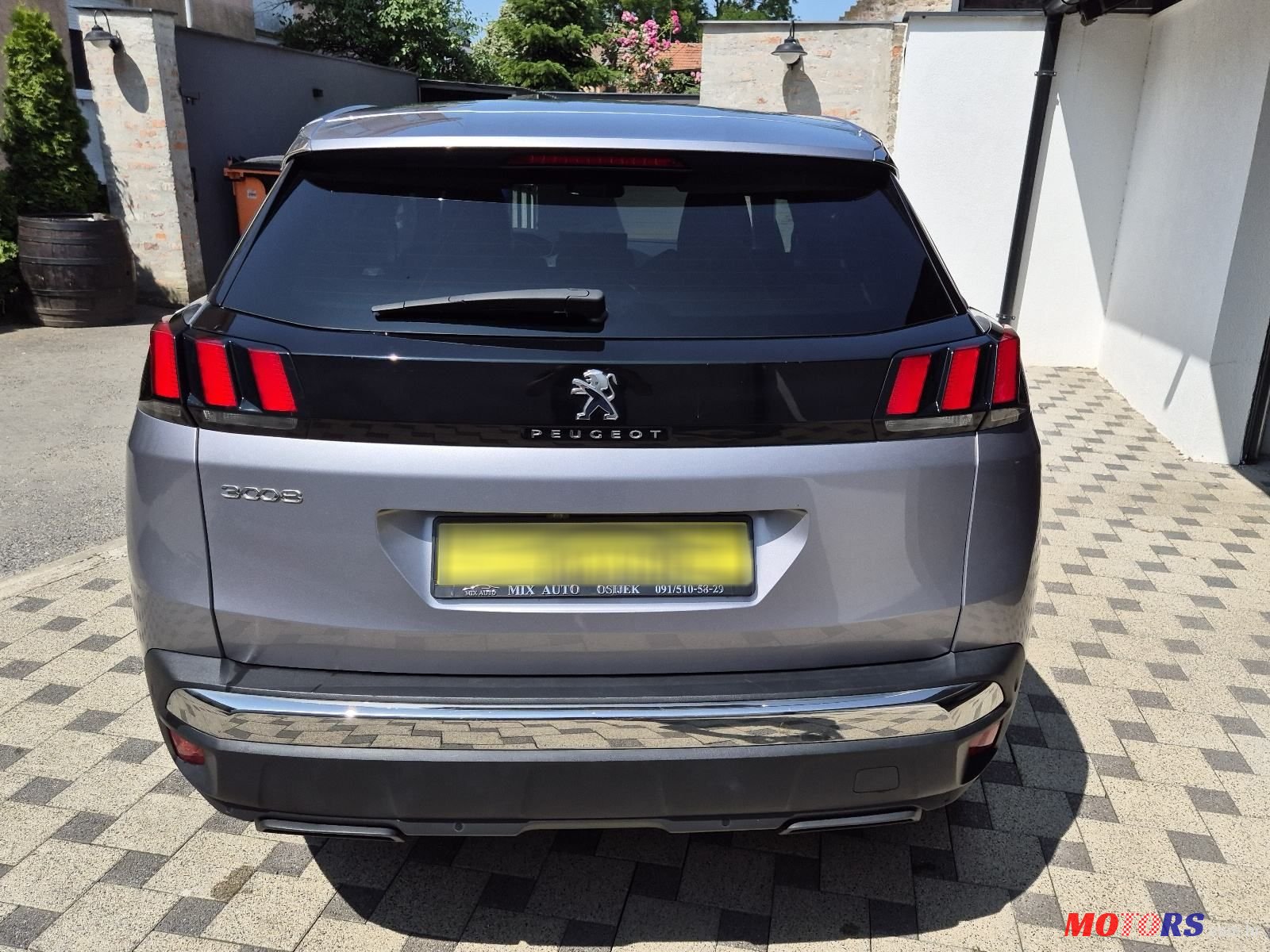 2023' Peugeot 3008 1,2 photo #5