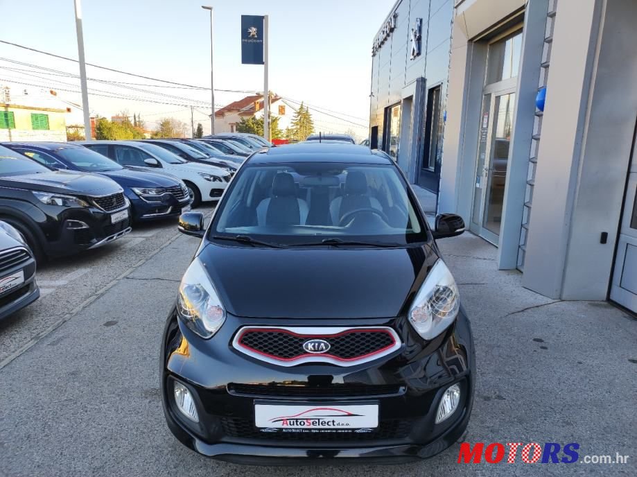 2012' Kia Picanto Sport photo #3