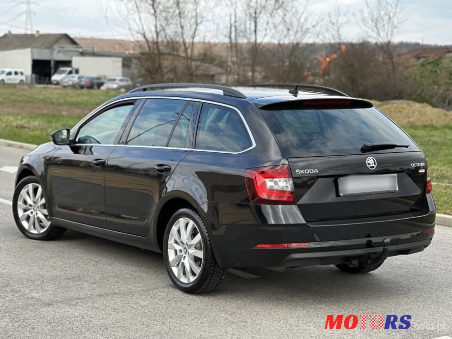 2018' Skoda Octavia Combi photo #5
