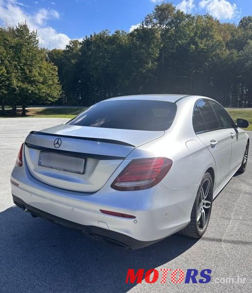 2016' Mercedes-Benz E-Klasa 220 D photo #5