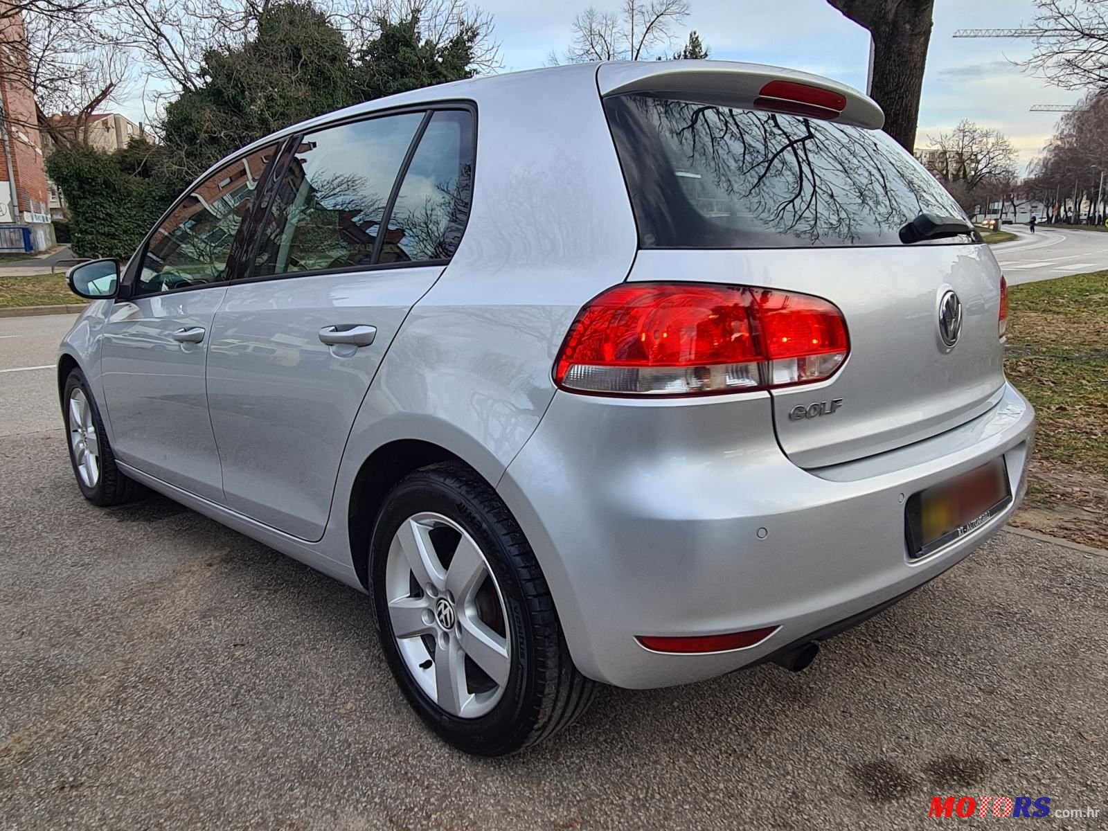 2010' Volkswagen Golf VI 1,2 Tsi photo #5