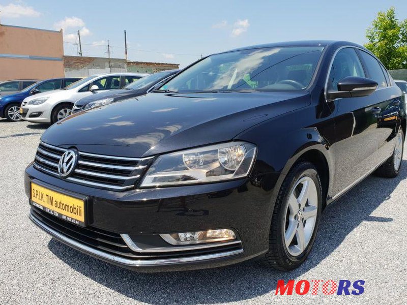 2012' Volkswagen Passat photo #1