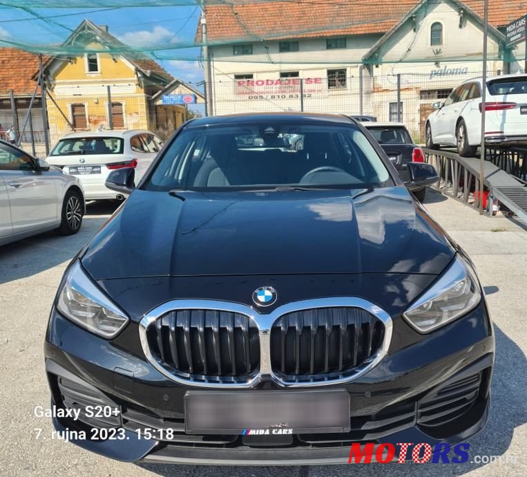 2019' BMW Serija 1 116D photo #4