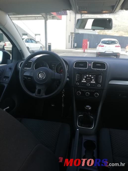 2010' Volkswagen Golf 6 1,6 Tdi photo #5