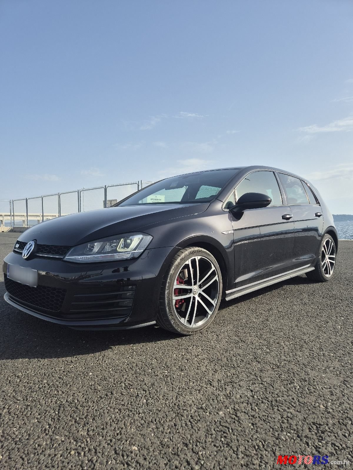 2015' Volkswagen Golf VII 2.0 Tdi photo #2