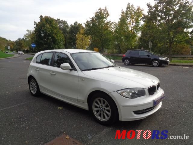 2010' BMW Serija 1 116D photo #4