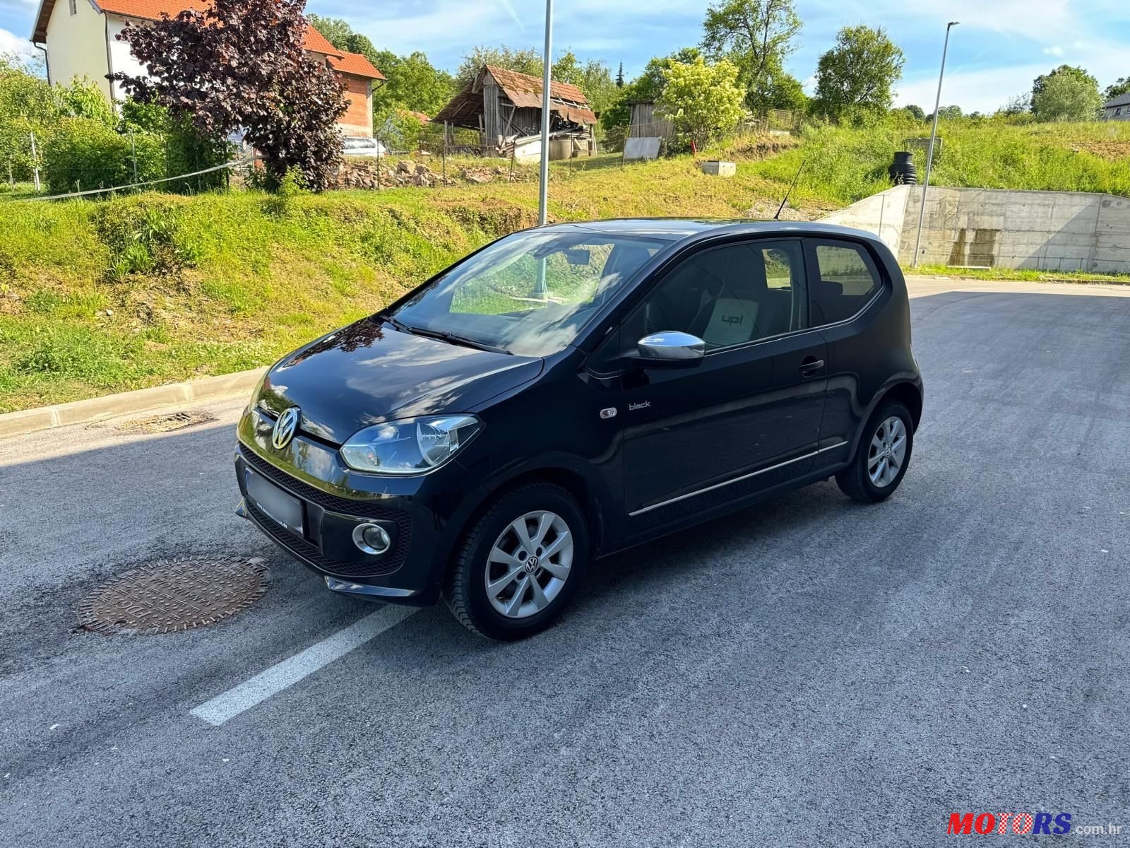 2013' Volkswagen Up! 1,0 Up! photo #4