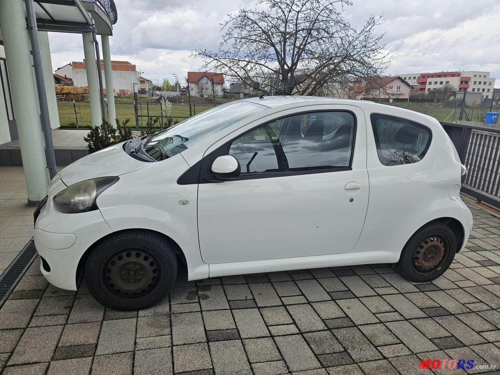 2010' Toyota Aygo 1,0 Vvt-I photo #2