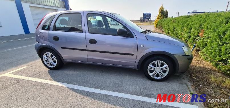2005' Opel Corsa 1,3 Cdti photo #1